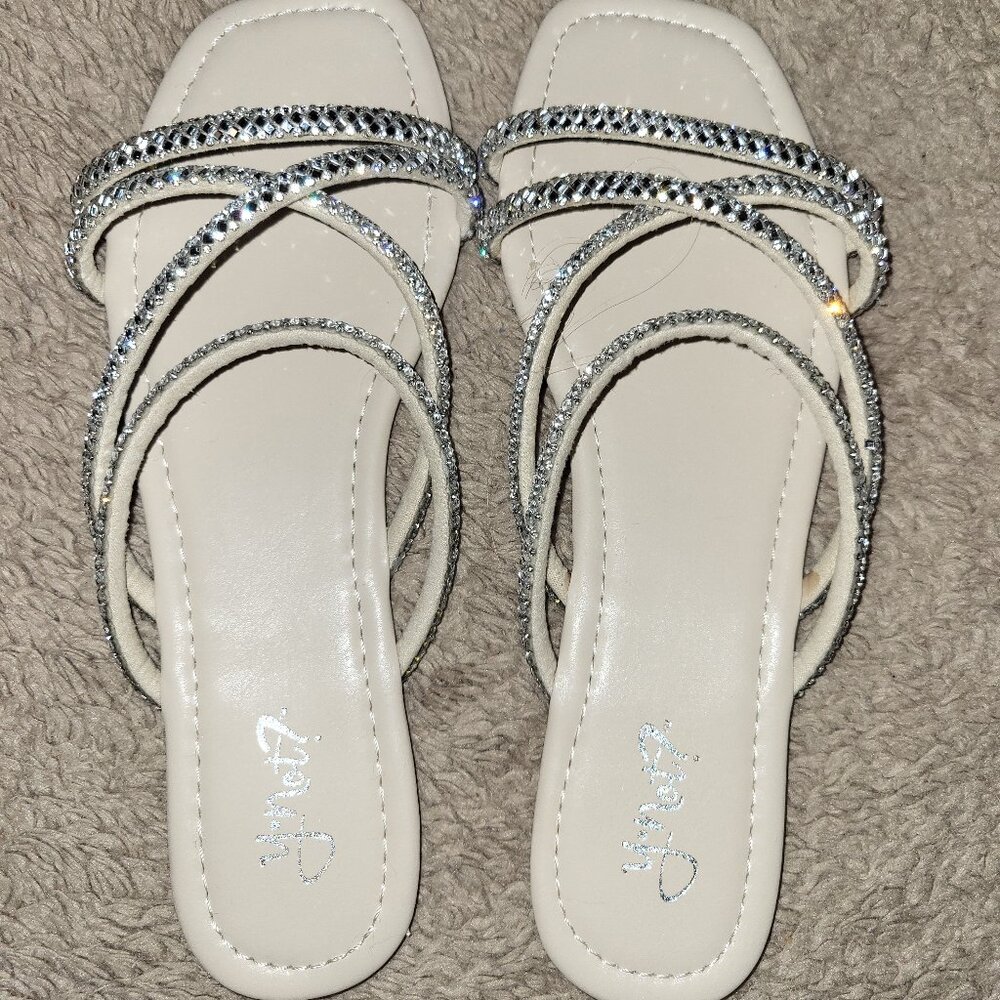 Women's Y-Not Bayman Sandals Size 8.5 New
